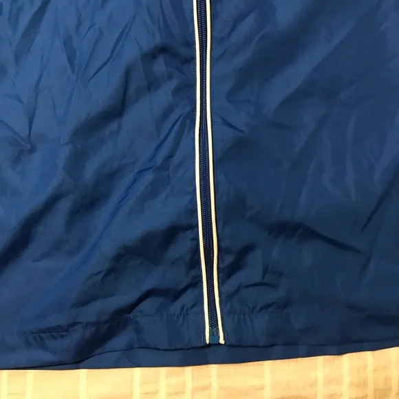 3/$20 Danskin Now Royal Blue Windbreaker - Picture 4 of 10